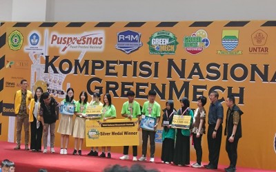 TIM SMAIT  Al-Muawanah Cigedug Raih Mendali Silver dalam Kompetisi Nasional GreenMech 2024